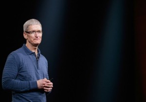apple-sign-ceo-tim-cook